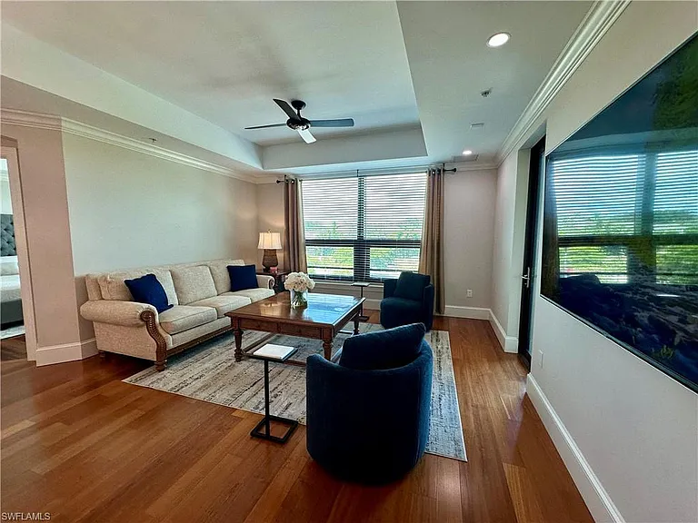 9115 Strada Pl #5211 — Photo 3