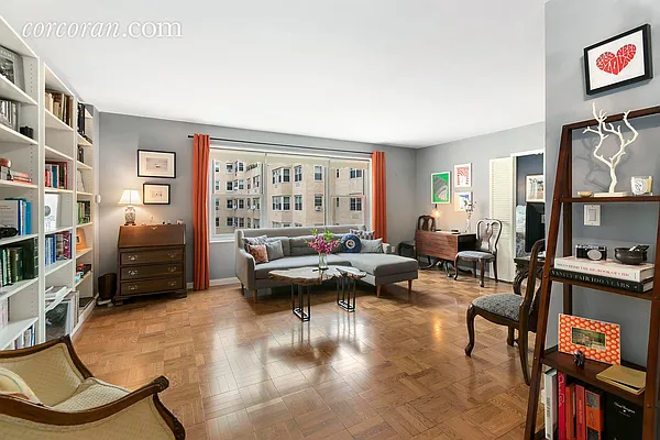Sold by Corcoran | media 21
