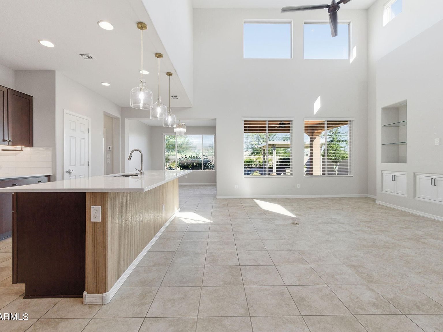 maklsu Avenue CHROME MINTY アベニュー 720 NE 62nd St APT 511, Miami, FL 33138 | Zillow