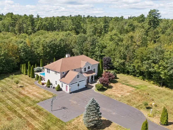14 Patrick Drive, Gorham, ME 04038