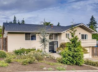 17811 Burke Place N, Shoreline, WA 98133 | Zillow