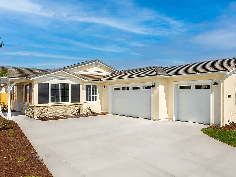 The Brookstone California Ranch