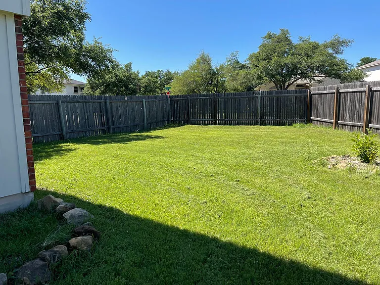3515 Rock Shelf Ln — Photo 3