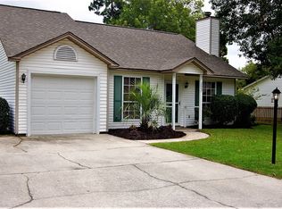 2007 Armory Dr, Mount Pleasant, SC 29466