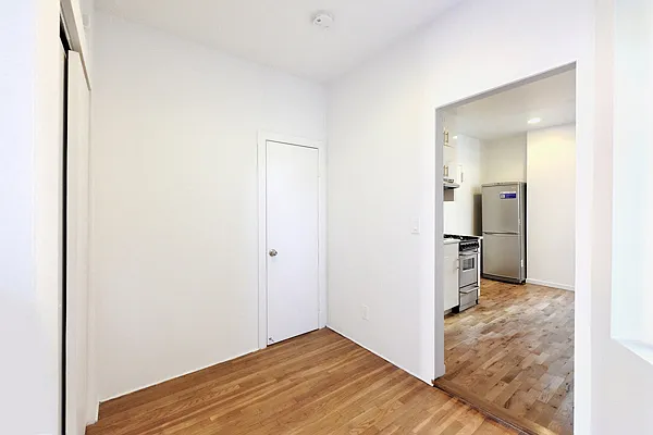 Rented by Aether Property Group | media 25