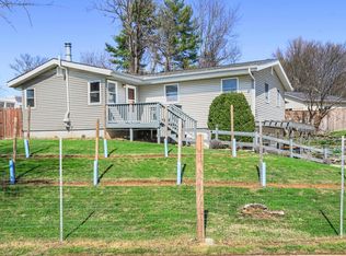 205 E Sunny Slopes Dr, Bloomington, IN 47401