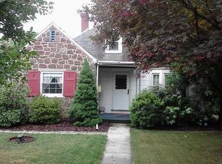 615 Byram St, Reading, PA 19606