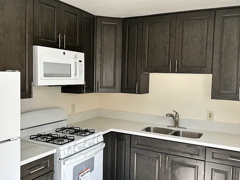 3750 Ocean View Blvd #3 — Photo 6