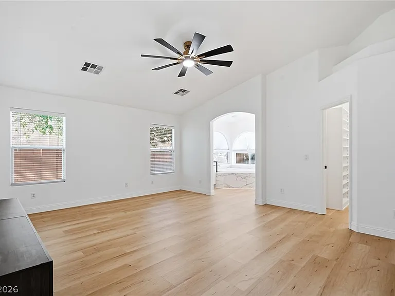 9717 High Alpine St — Photo 21