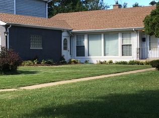 336 W Hillside Ave, Elmhurst, IL