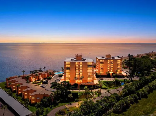 7432 SUNSHINE SKYWAY LANE S #506, ST PETERSBURG, FL 33711