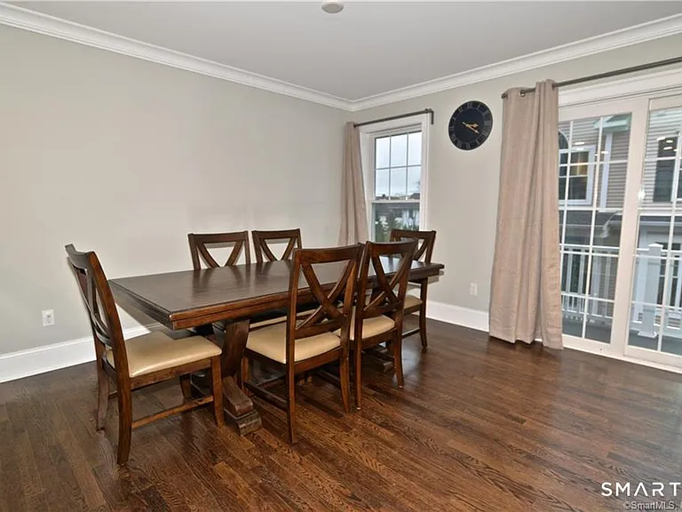 115-71 Colonial Rd — Photo 5