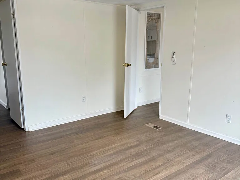 508 Goldsmith Rd — Photo 9