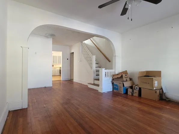 921 Revere Ave, Trenton, NJ 08629