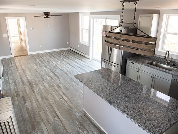 Kitchen / living room