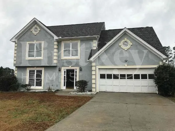 2910 Paces Woods Dr, Lawrenceville, GA 30044