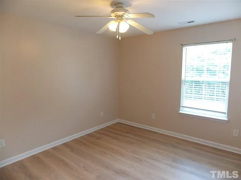 1741 E Honey Springs Ave — Photo 11