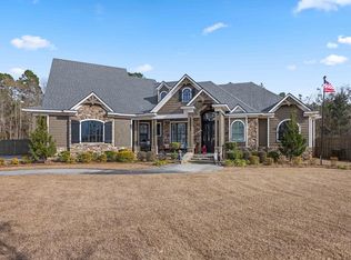 5955 Union Springs Dr, Hahira, GA 31632