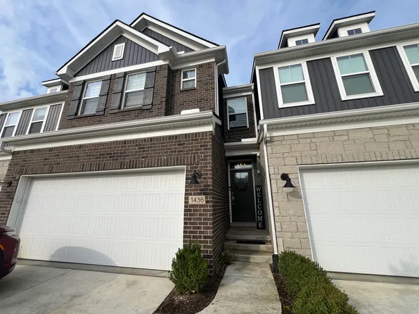 1436 Arcadia Dr, Milford, MI 48381