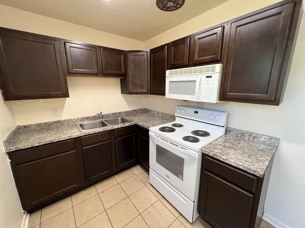 4408 Deauville Way, Pensacola, FL 32505