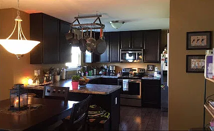 4 bed, 2.5 bath, 2008 sqft, $2,400 — Photo 3