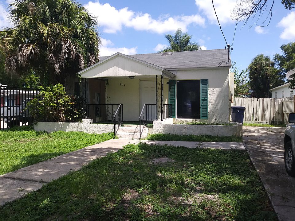 1st image of 938 E Giddens Ave