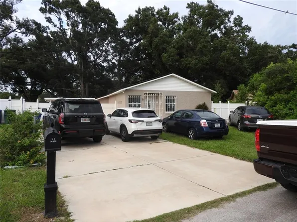 2729 Bel Aire Cir, Tampa, FL 33614