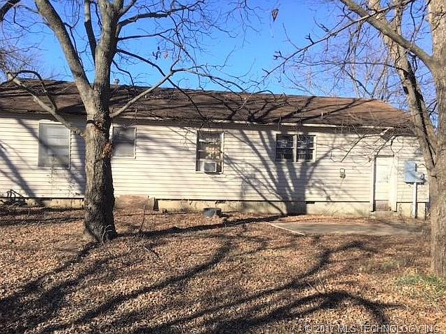 2nd image of 1605 S Birch Ave