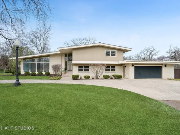 960 Meadowbrook Ln, Deerfield, IL 60015