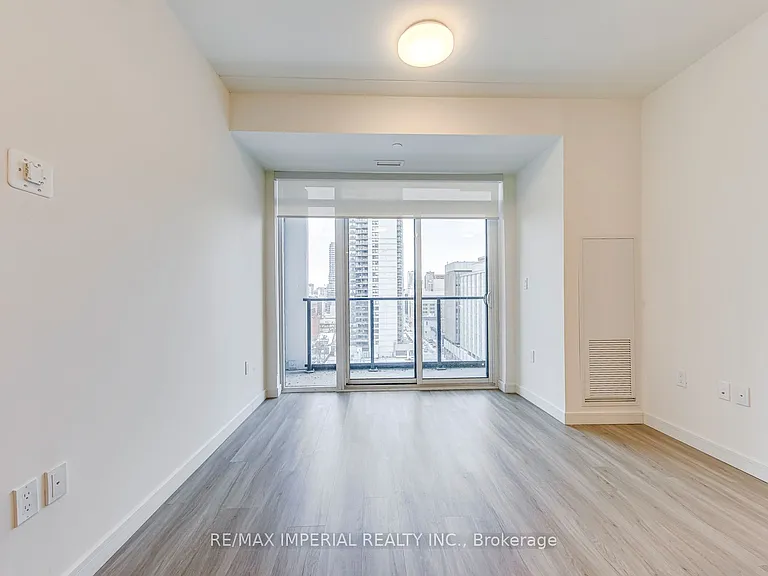 49 Walnut St S #1308 — Photo 14
