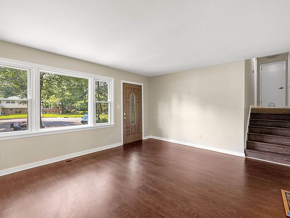 5th image of 6502 Forrest Park Cir NW