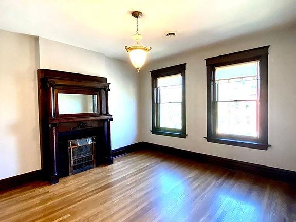 5th image of 3616 Humphrey St #A