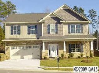 1744 Woods Ln, Denver, NC 28037