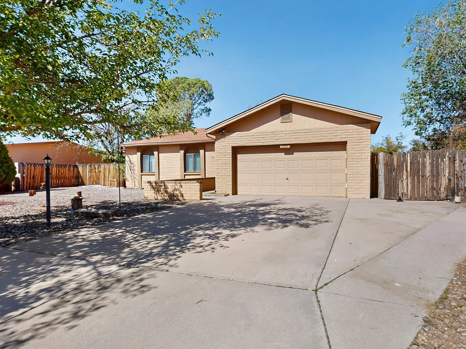 3 bed, 1510 sqft, $2,200 — Photo 2