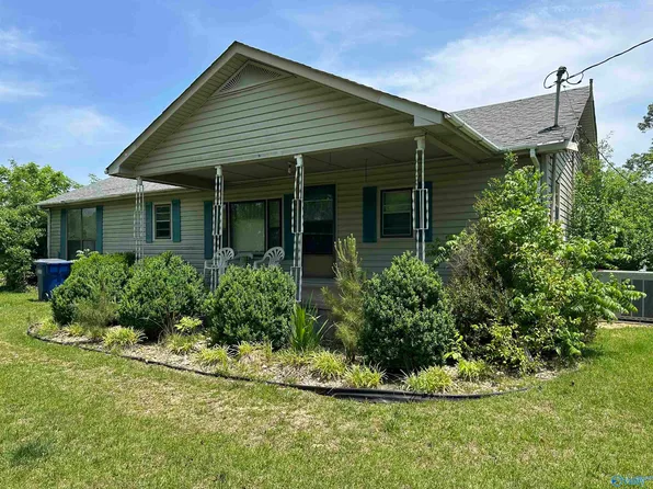 903 County Road 389, Crossville, AL 35962