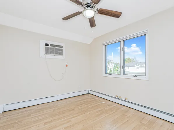 440 Harold Avenue image 19 of 47