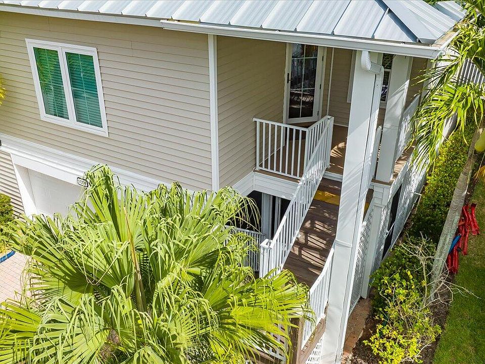 342 Angler Dr 1002, Goodland, FL 34140 Zillow