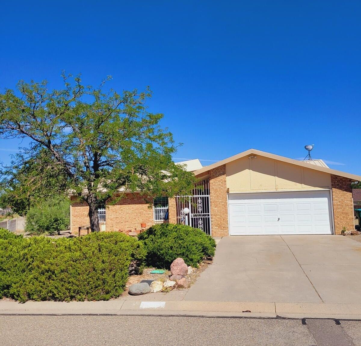 Lema Rd Rio Rancho 2373 Lema Rd SE, Rio Rancho, NM 87124 | Zillow