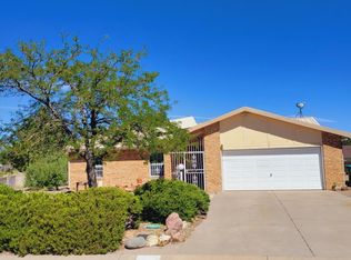 2373 Lema Rd SE, Rio Rancho, NM 87124