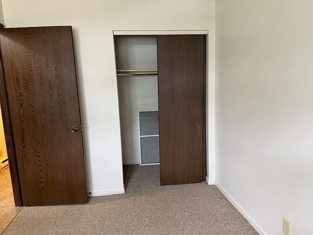 1729 Bancroft Ave — Photo 21