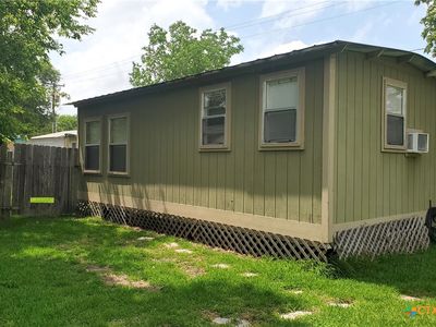 402 W Houston Ave, Seadrift, TX, 77983