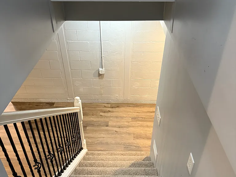 136 Blackhawk Ln — Photo 39