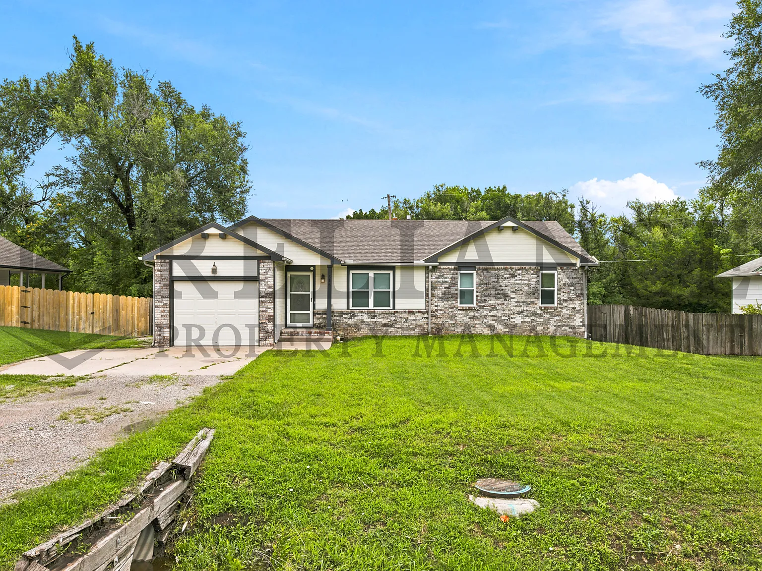 516 North Lakeside Drive (OH) - 1 — Photo 2