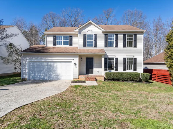 3100 Willamette Valley Dr, Charlotte, NC 28215