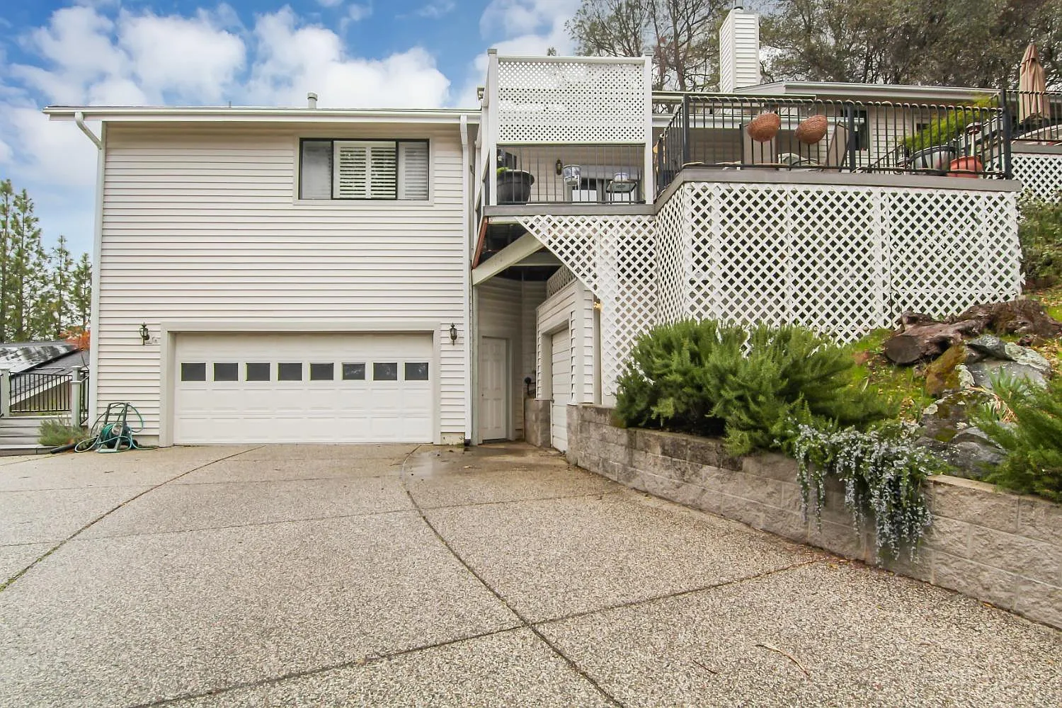 18566 Song Sparrow Ct photo 1