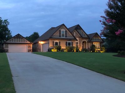 827 Bishop Ave, Greer, SC, 29651