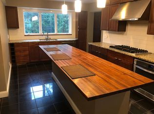 1055 Birchmont Rd, Columbus, OH 43220