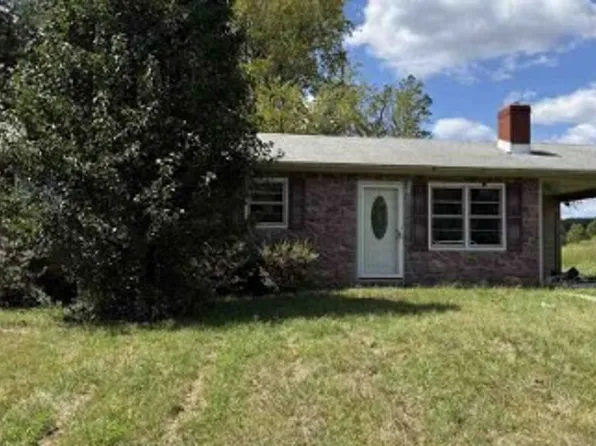936 Cross Stitch Rd, Dry Fork, VA 24549
