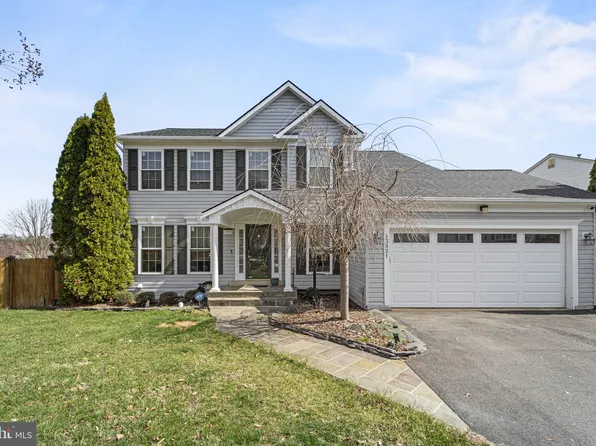 13921 Rutgers Ct, Woodbridge, VA 22193