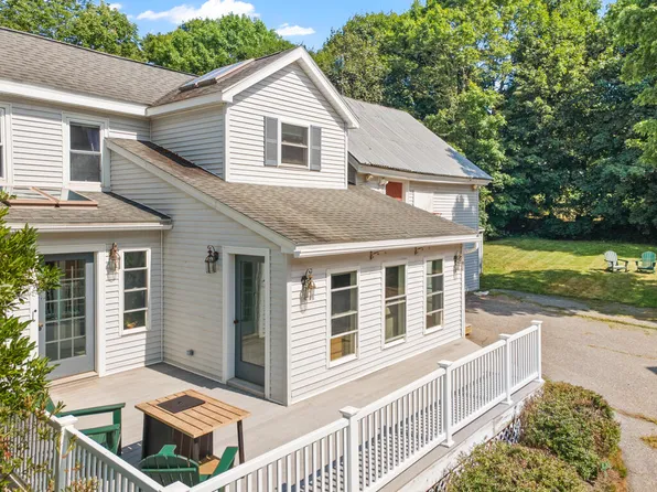 96 Central Street, Gardiner, ME 04345